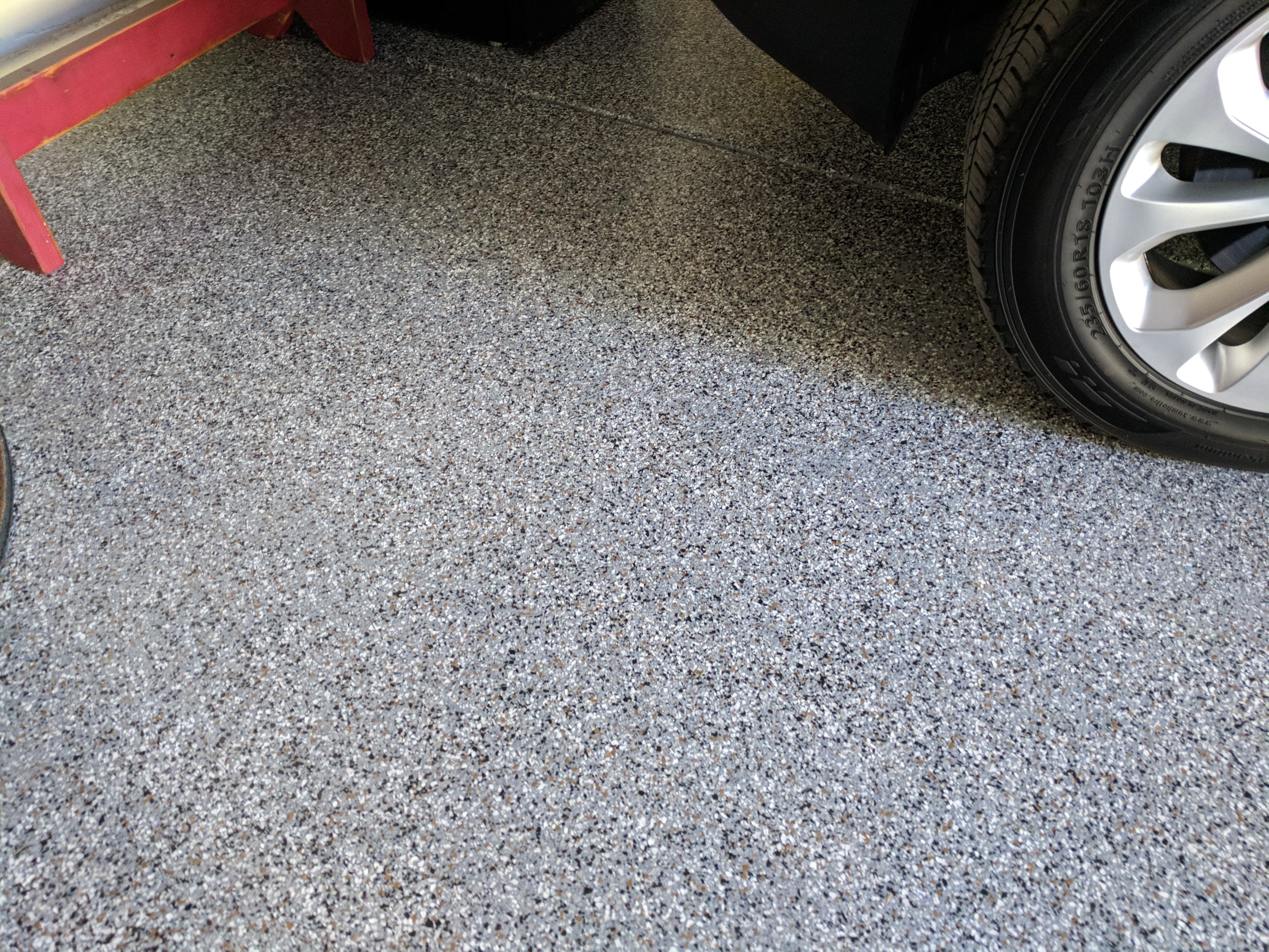 Park City garage with a full-flake floor in everyday use